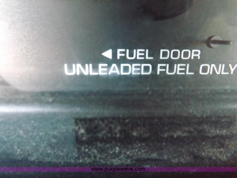 image for item K3150 1996 Dodge Grand Caravan LE