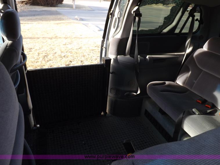 image for item K3150 1996 Dodge Grand Caravan LE