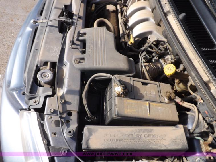 image for item K3150 1996 Dodge Grand Caravan LE