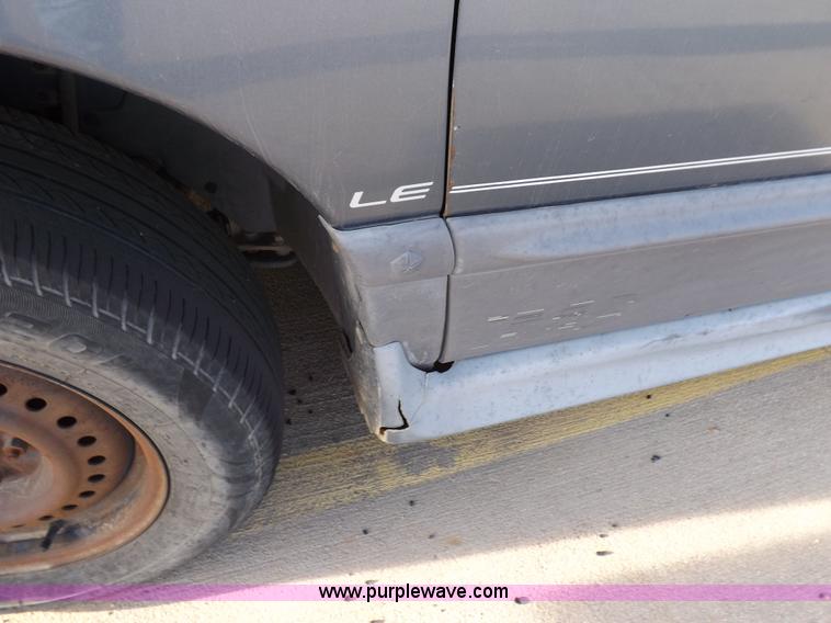 image for item K3150 1996 Dodge Grand Caravan LE