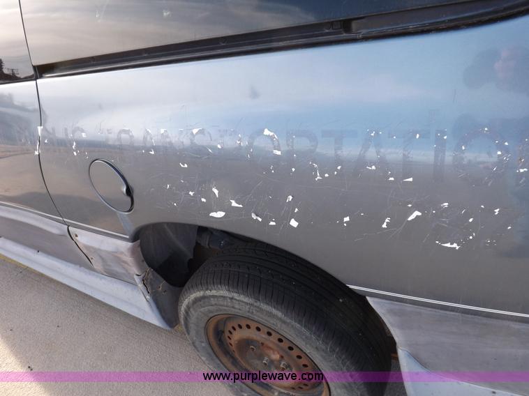 image for item K3150 1996 Dodge Grand Caravan LE