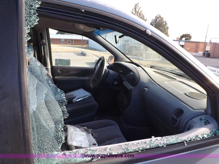 image for item K3150 1996 Dodge Grand Caravan LE