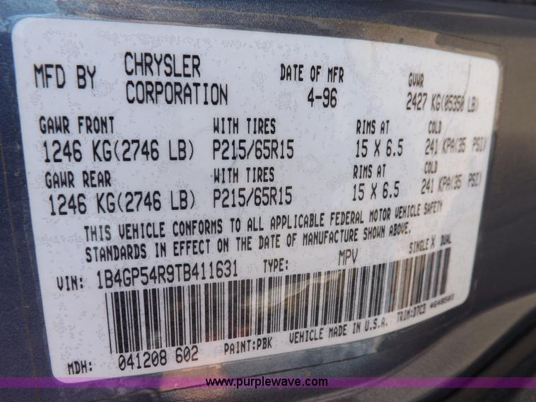 image for item K3150 1996 Dodge Grand Caravan LE