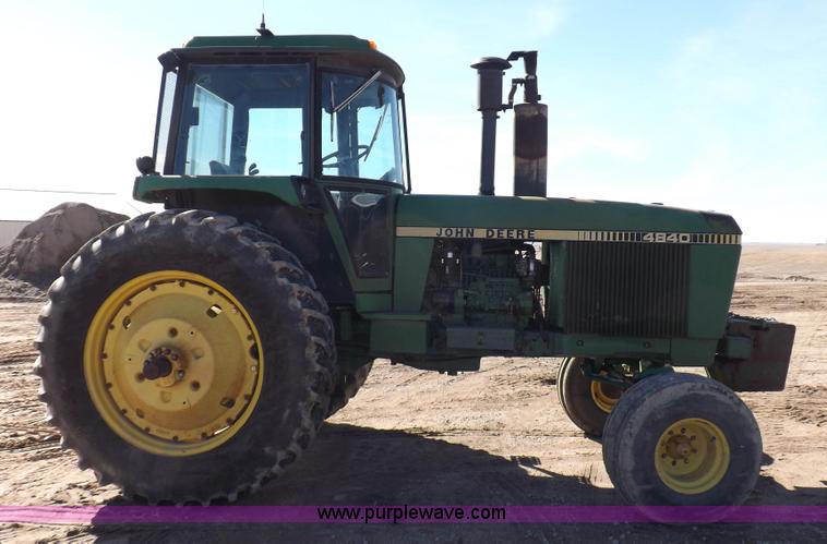 image for item K3161 1981 John Deere 4840 tractor