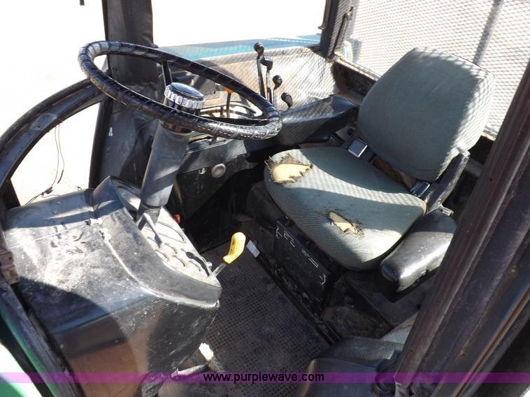 image for item K3161 1981 John Deere 4840 tractor