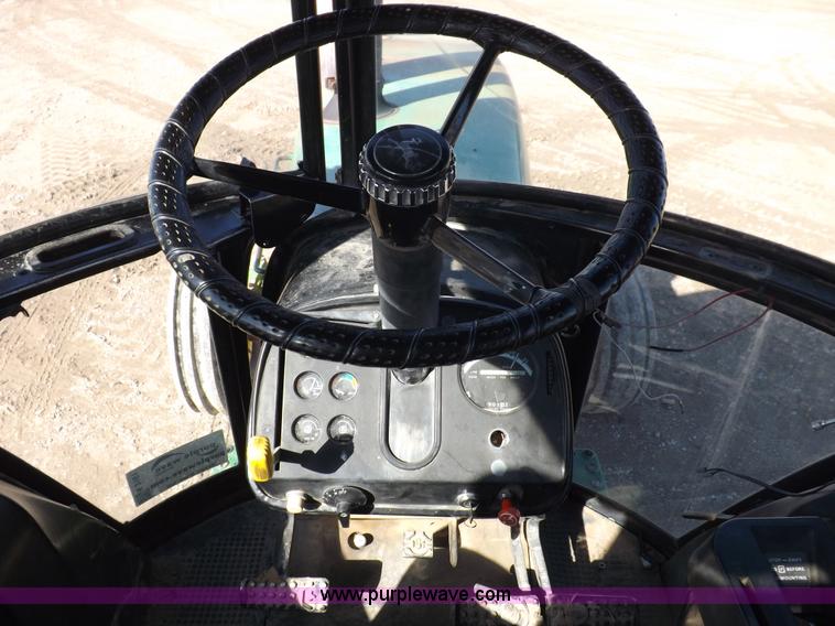 image for item K3161 1981 John Deere 4840 tractor