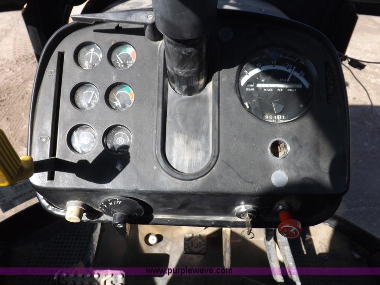 image for item K3161 1981 John Deere 4840 tractor