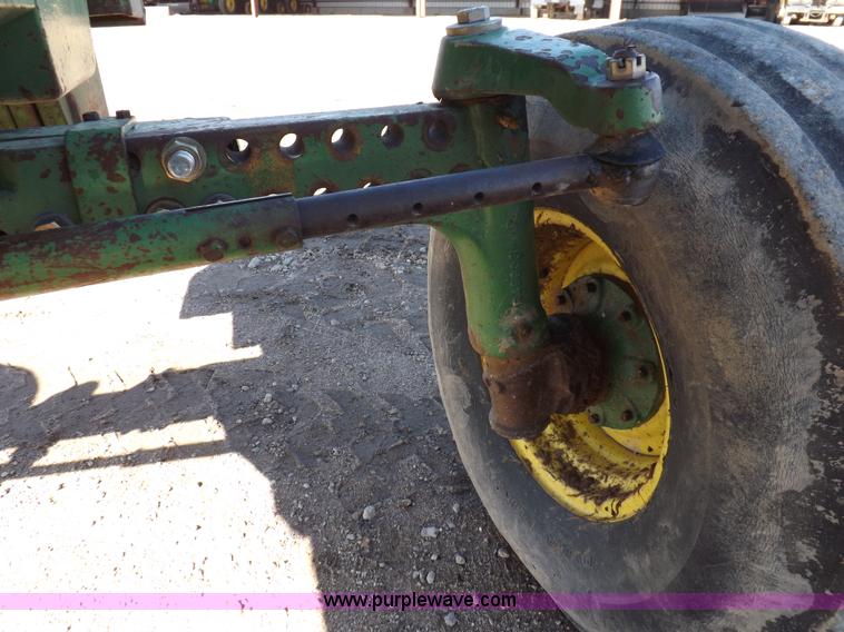 image for item K3161 1981 John Deere 4840 tractor