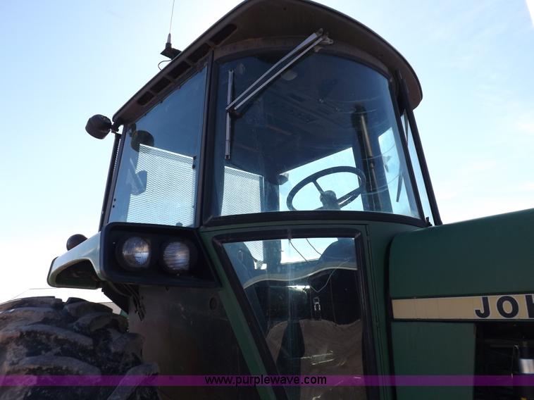 image for item K3161 1981 John Deere 4840 tractor