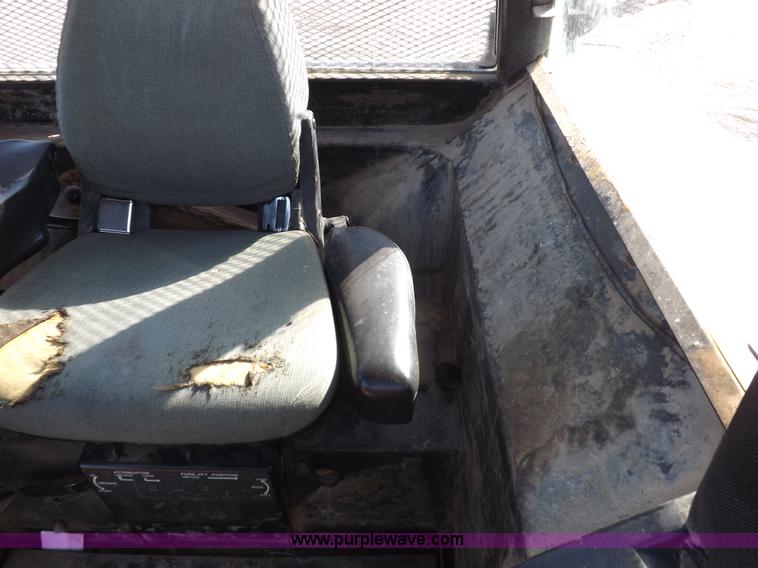 image for item K3161 1981 John Deere 4840 tractor