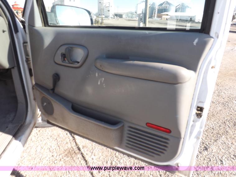 image for item K3172 1996 Chevrolet Cheyenne 2500 utility truck