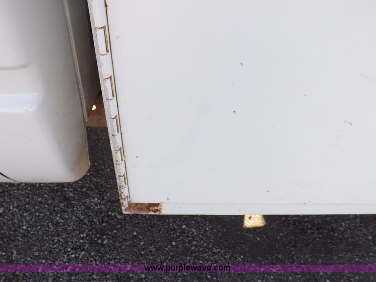 image for item K3172 1996 Chevrolet Cheyenne 2500 utility truck