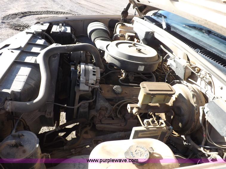 image for item K3173 1992 Chevrolet Cheyenne 2500 pickup truck