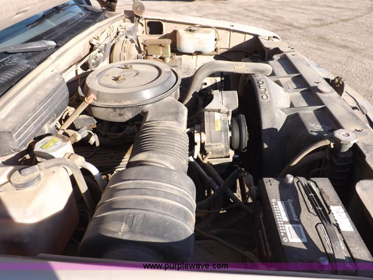 image for item K3173 1992 Chevrolet Cheyenne 2500 pickup truck