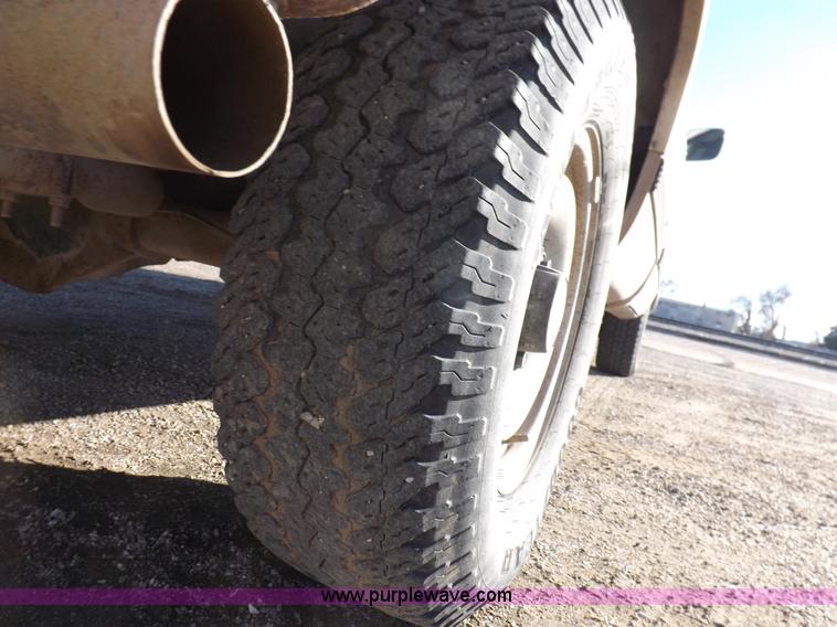 image for item K3173 1992 Chevrolet Cheyenne 2500 pickup truck