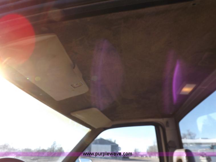 image for item K3173 1992 Chevrolet Cheyenne 2500 pickup truck