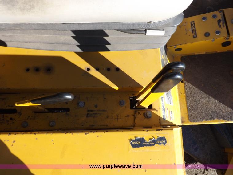 image for item K3174 Hustler 4300 ZTR lawn mower