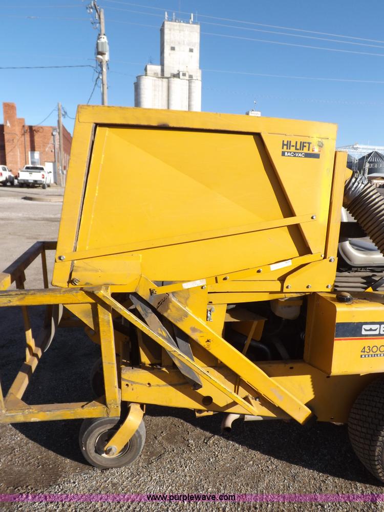 image for item K3174 Hustler 4300 ZTR lawn mower