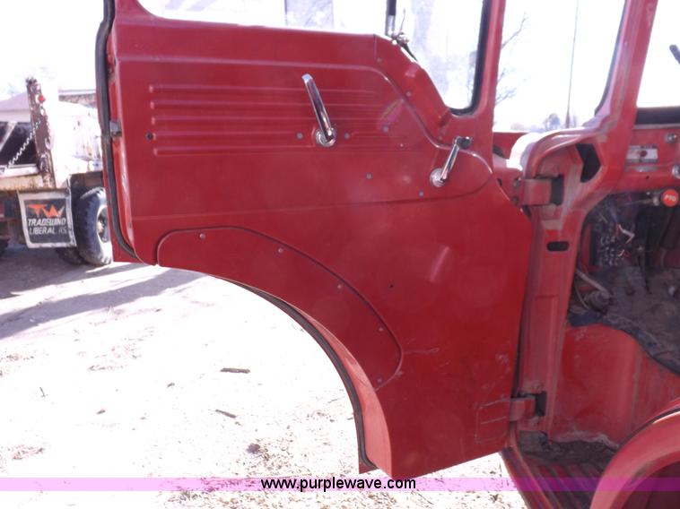 image for item K3190 1970 Ford 600 dump truck