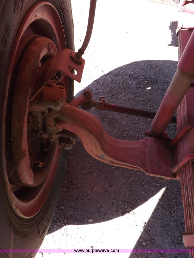 image for item K3190 1970 Ford 600 dump truck