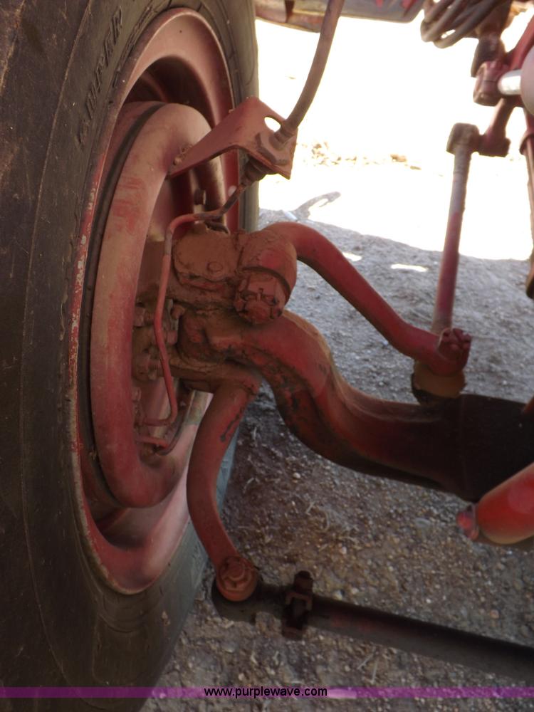 image for item K3190 1970 Ford 600 dump truck