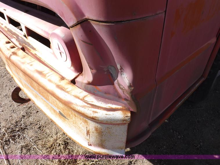 image for item K3190 1970 Ford 600 dump truck