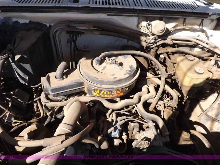 image for item K3191 1986 Ford F600 dump truck