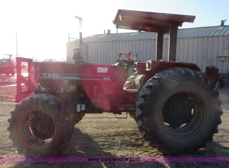 image for item K7077 1988 Case IH 885 MFWD tractor