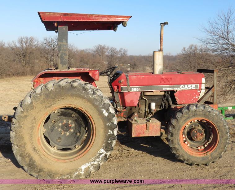 image for item K7077 1988 Case IH 885 MFWD tractor