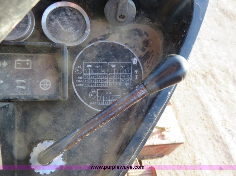 image for item K7077 1988 Case IH 885 MFWD tractor