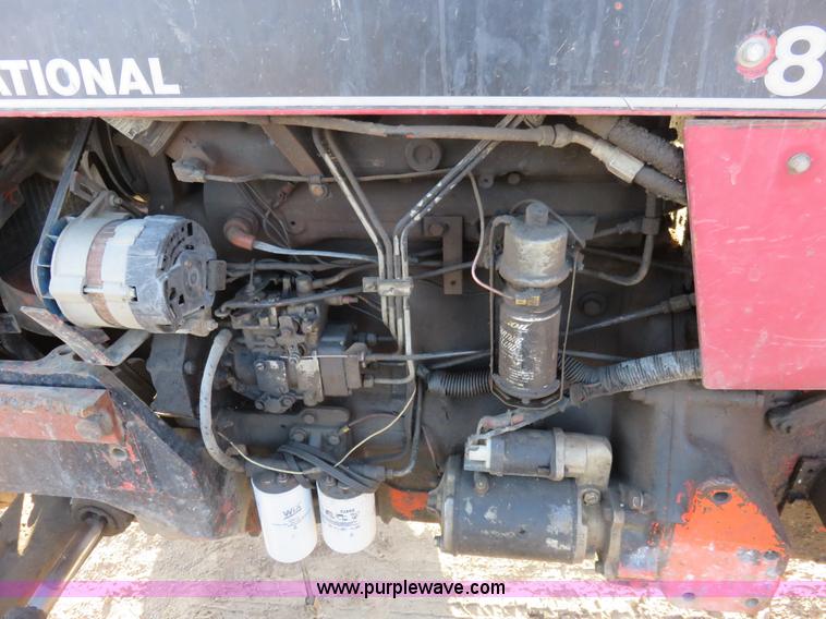 image for item K7077 1988 Case IH 885 MFWD tractor