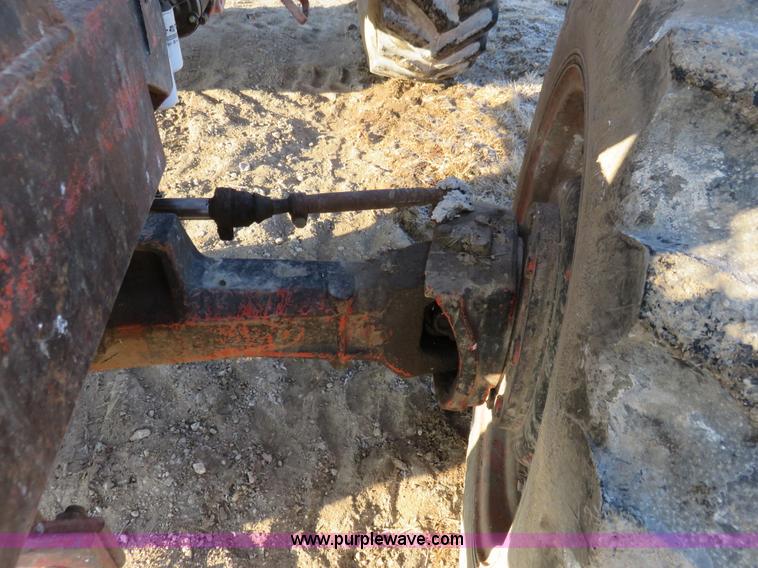 image for item K7077 1988 Case IH 885 MFWD tractor