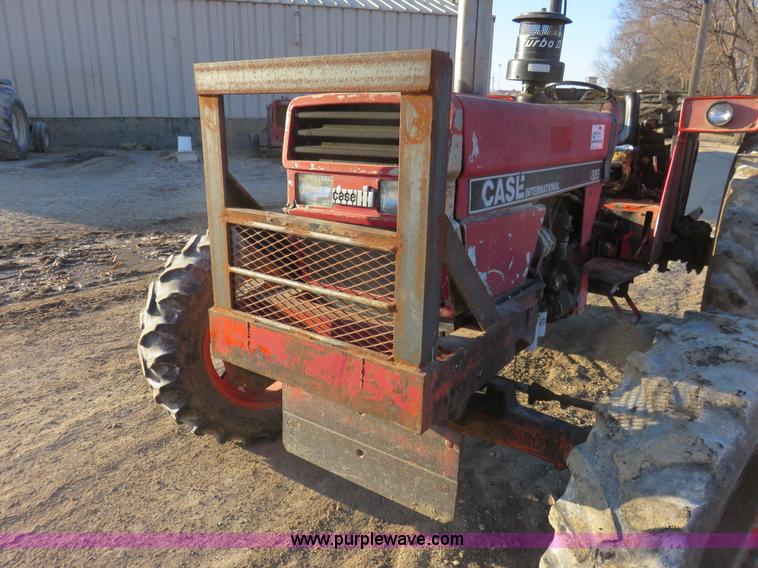 image for item K7077 1988 Case IH 885 MFWD tractor