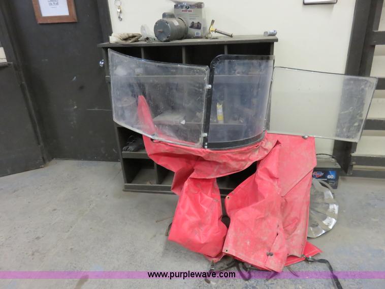 image for item K7077 1988 Case IH 885 MFWD tractor