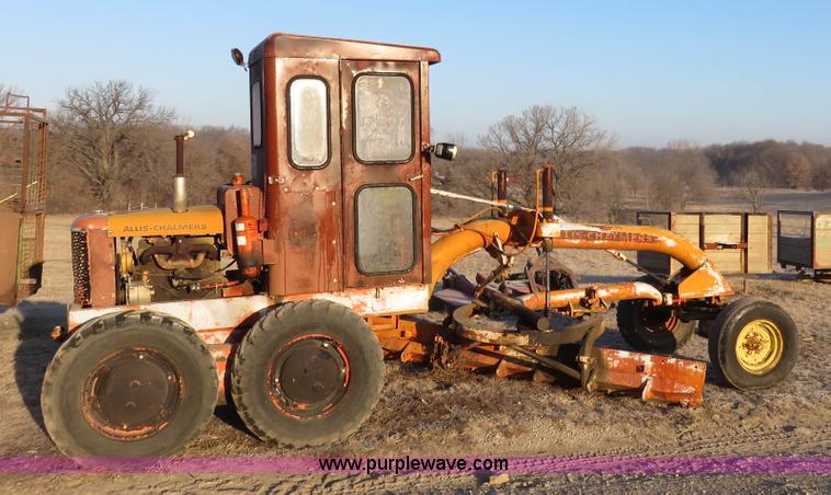 image for item K7082 Allis Chalmers D motor grader