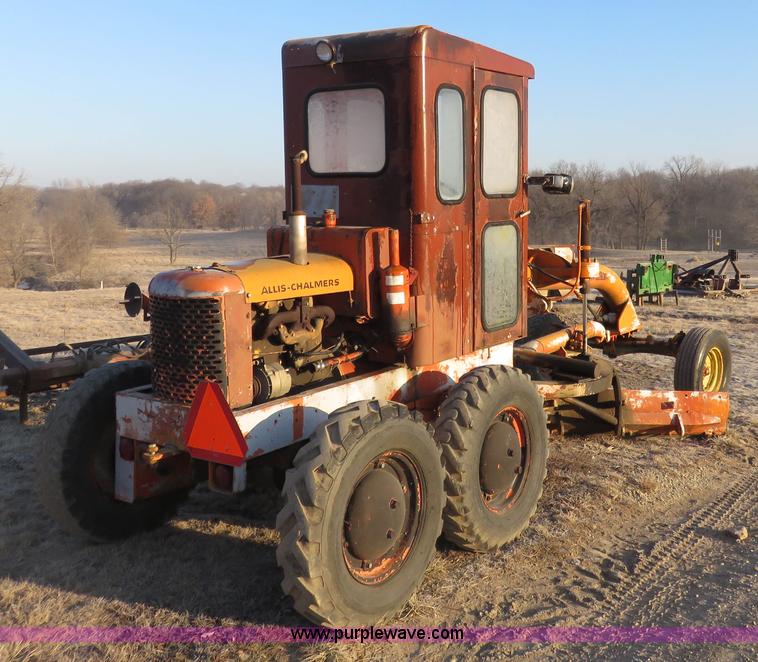 image for item K7082 Allis Chalmers D motor grader