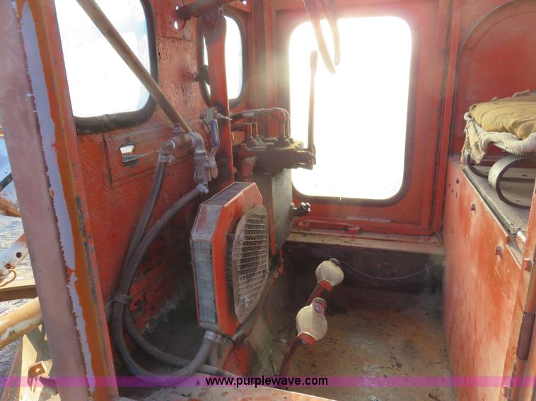 image for item K7082 Allis Chalmers D motor grader