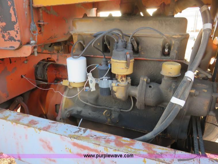 image for item K7082 Allis Chalmers D motor grader