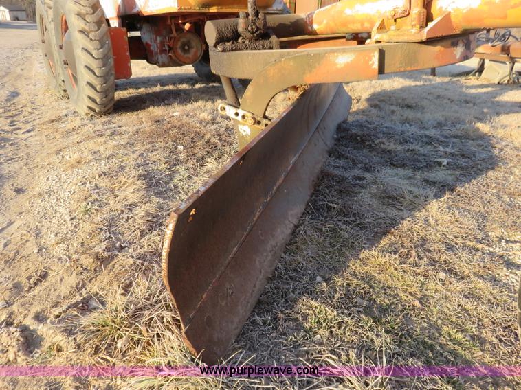 image for item K7082 Allis Chalmers D motor grader