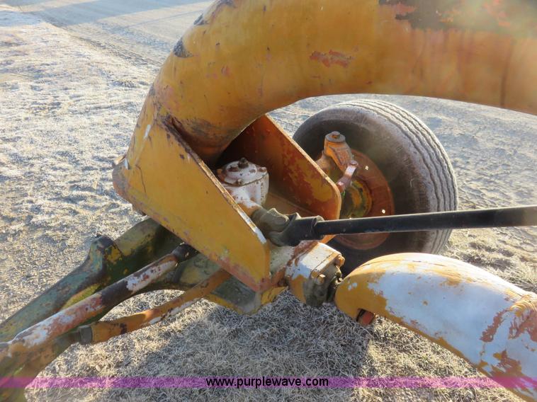 image for item K7082 Allis Chalmers D motor grader