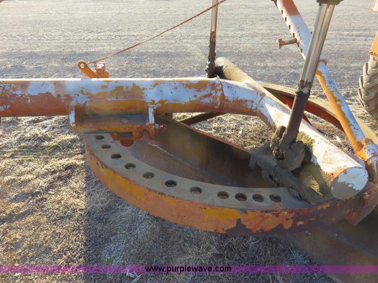 image for item K7082 Allis Chalmers D motor grader