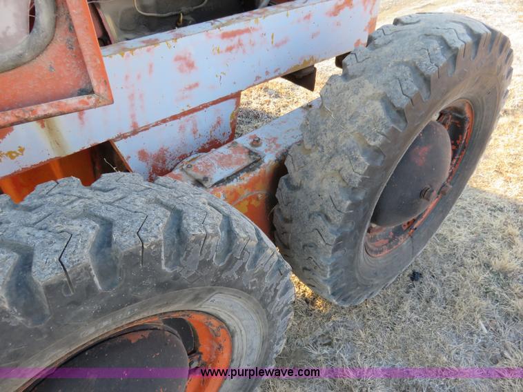 image for item K7082 Allis Chalmers D motor grader