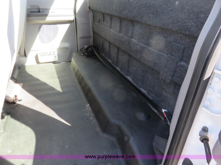 image for item K7188 1999 Ford F250 Super Duty XL SuperCab pickup truck