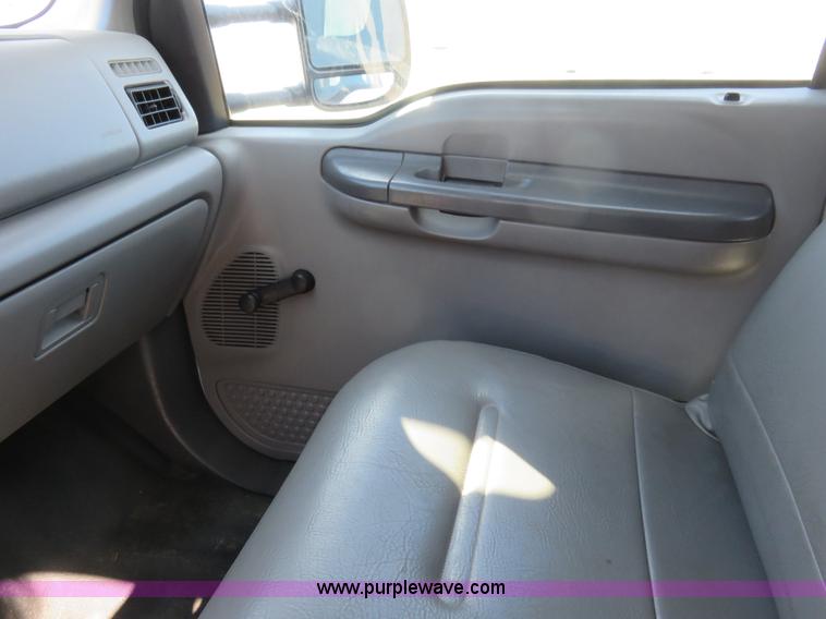 image for item K7188 1999 Ford F250 Super Duty XL SuperCab pickup truck