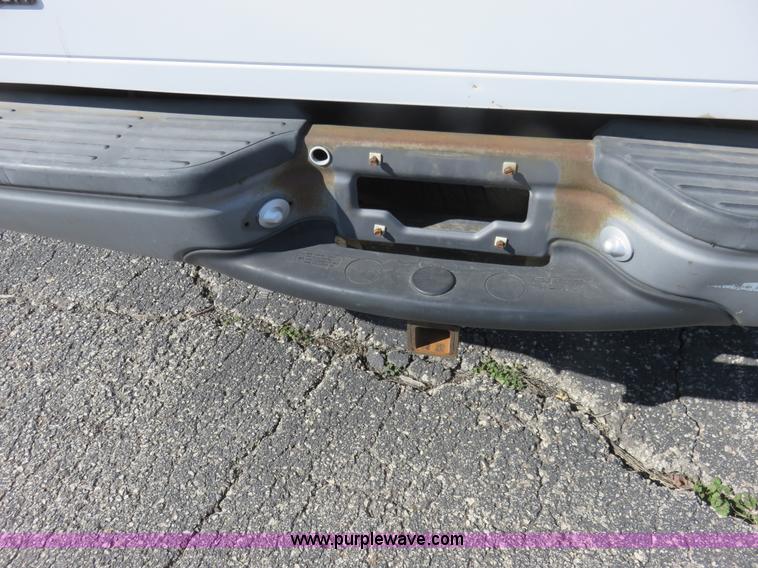 image for item K7188 1999 Ford F250 Super Duty XL SuperCab pickup truck