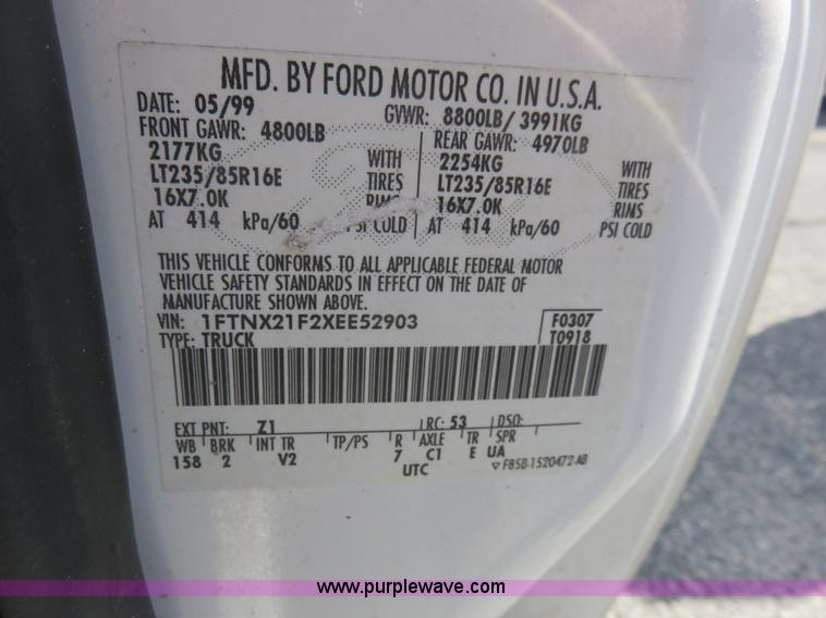 image for item K7188 1999 Ford F250 Super Duty XL SuperCab pickup truck