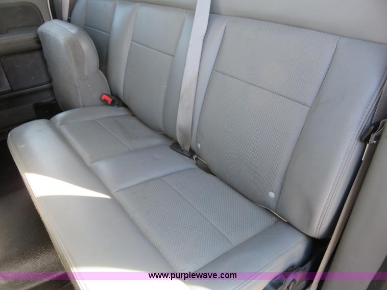 image for item K7189 2005 Ford F150 SuperCab pickup truck