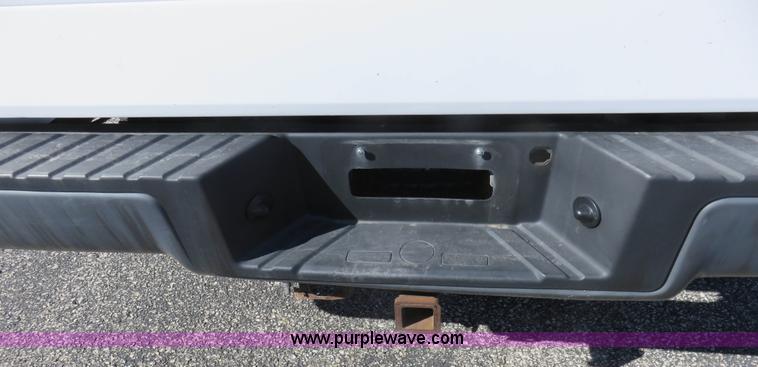 image for item K7189 2005 Ford F150 SuperCab pickup truck