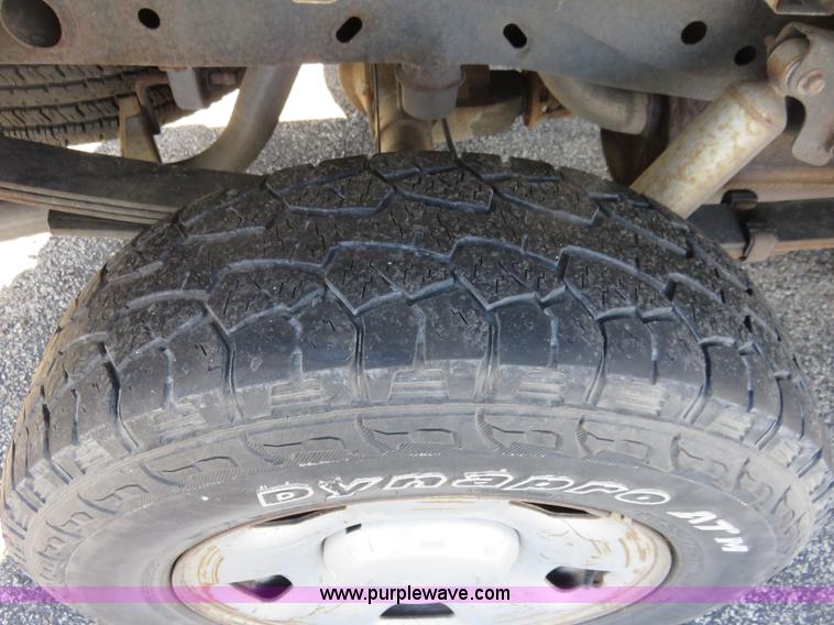 image for item K7189 2005 Ford F150 SuperCab pickup truck