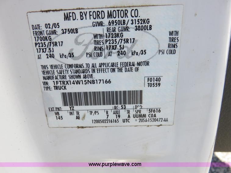 image for item K7189 2005 Ford F150 SuperCab pickup truck